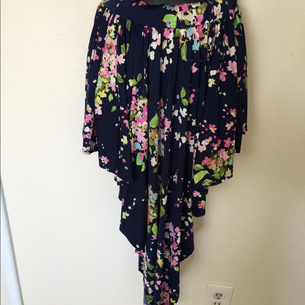 ASYMMETRICAL SKIRT